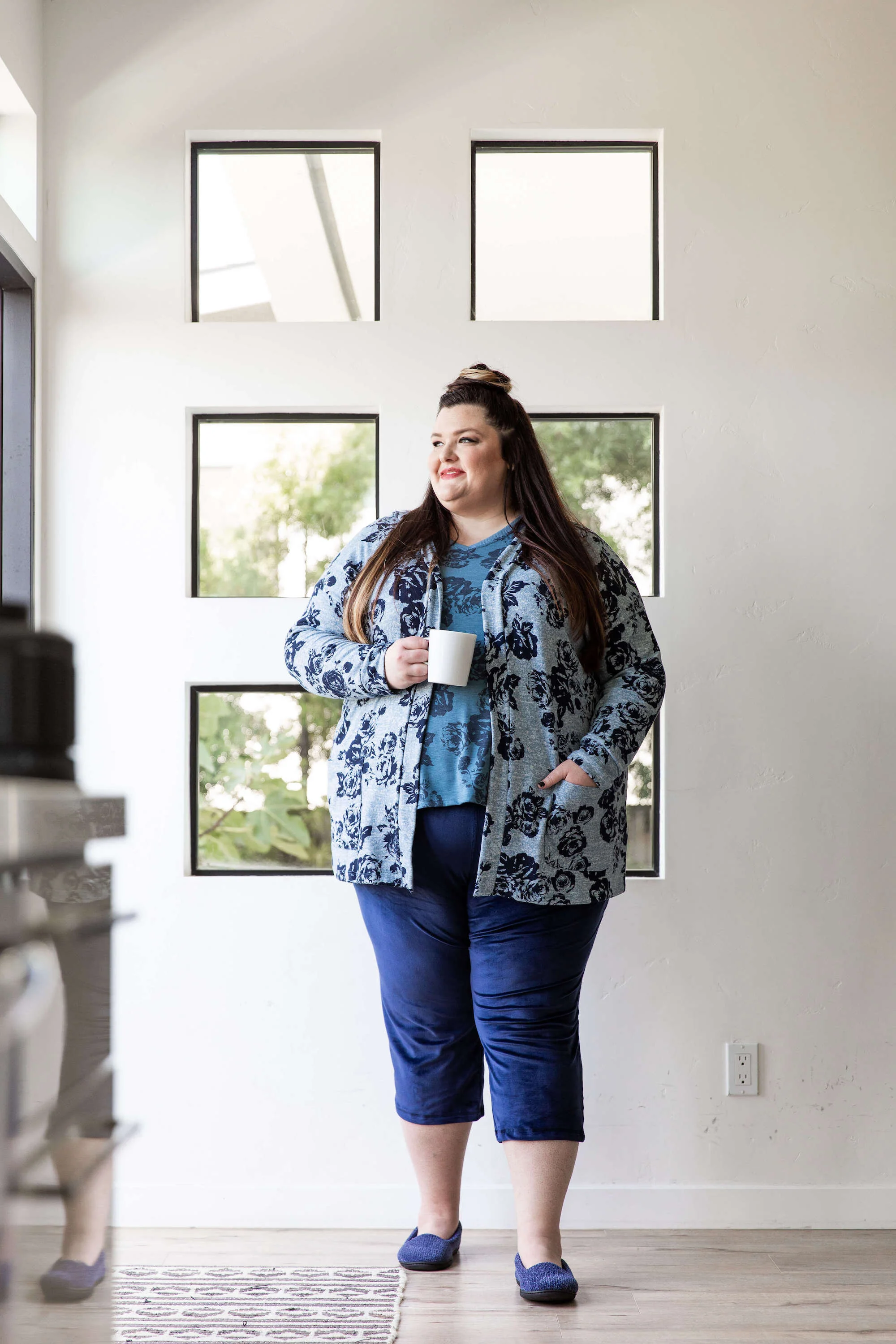 Gabby V-Neck Rib Mix T - Image 4