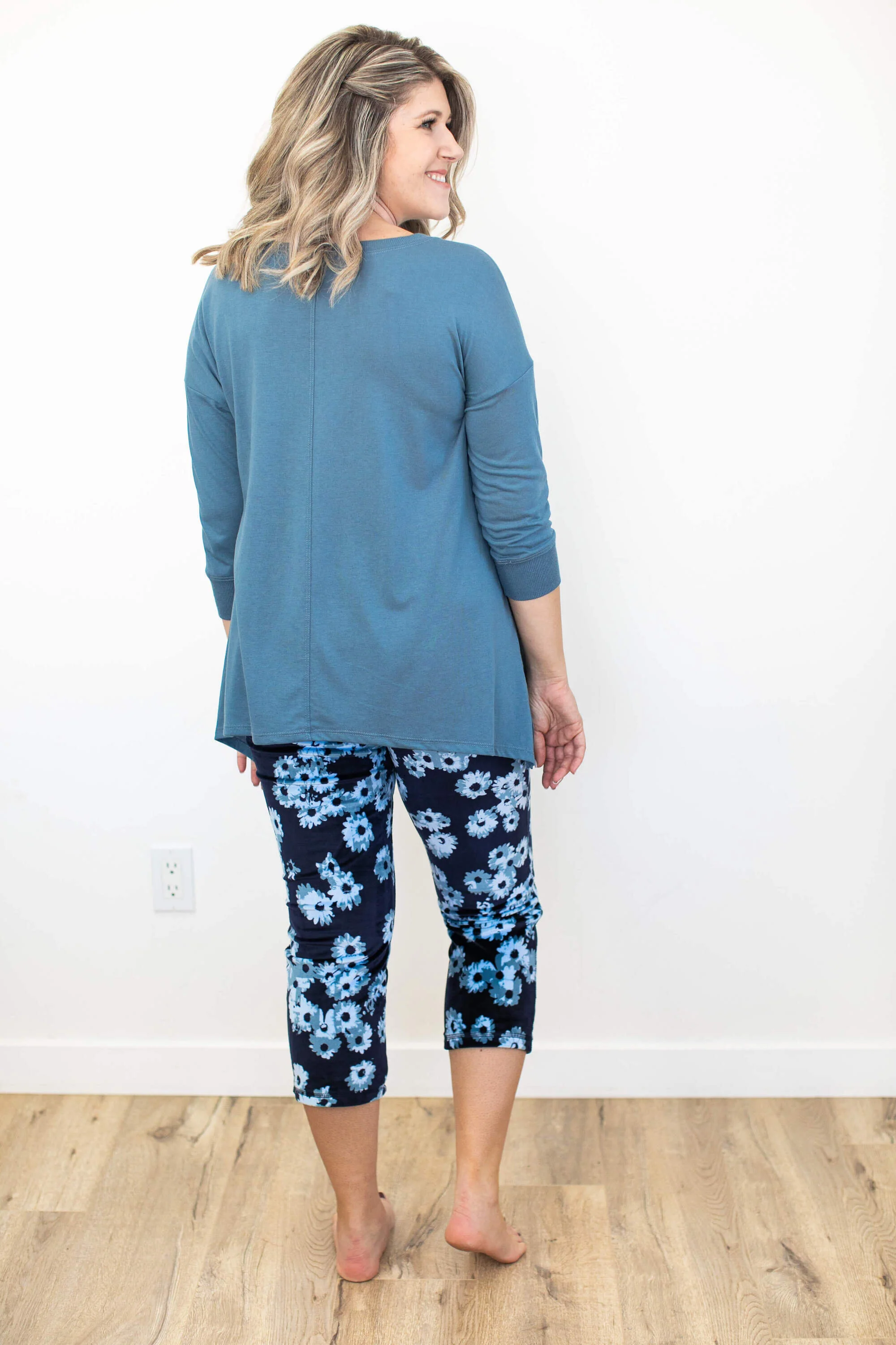 Kate 3/4 Sharkbite T - Image 4