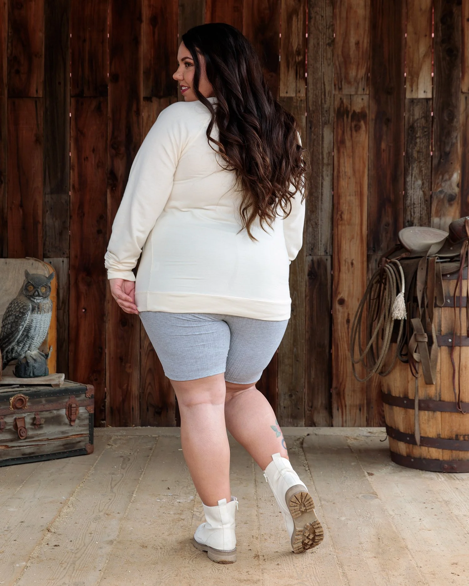 Logan Crew Neck Sweatshirt (Americana Collection 2023) - Image 6