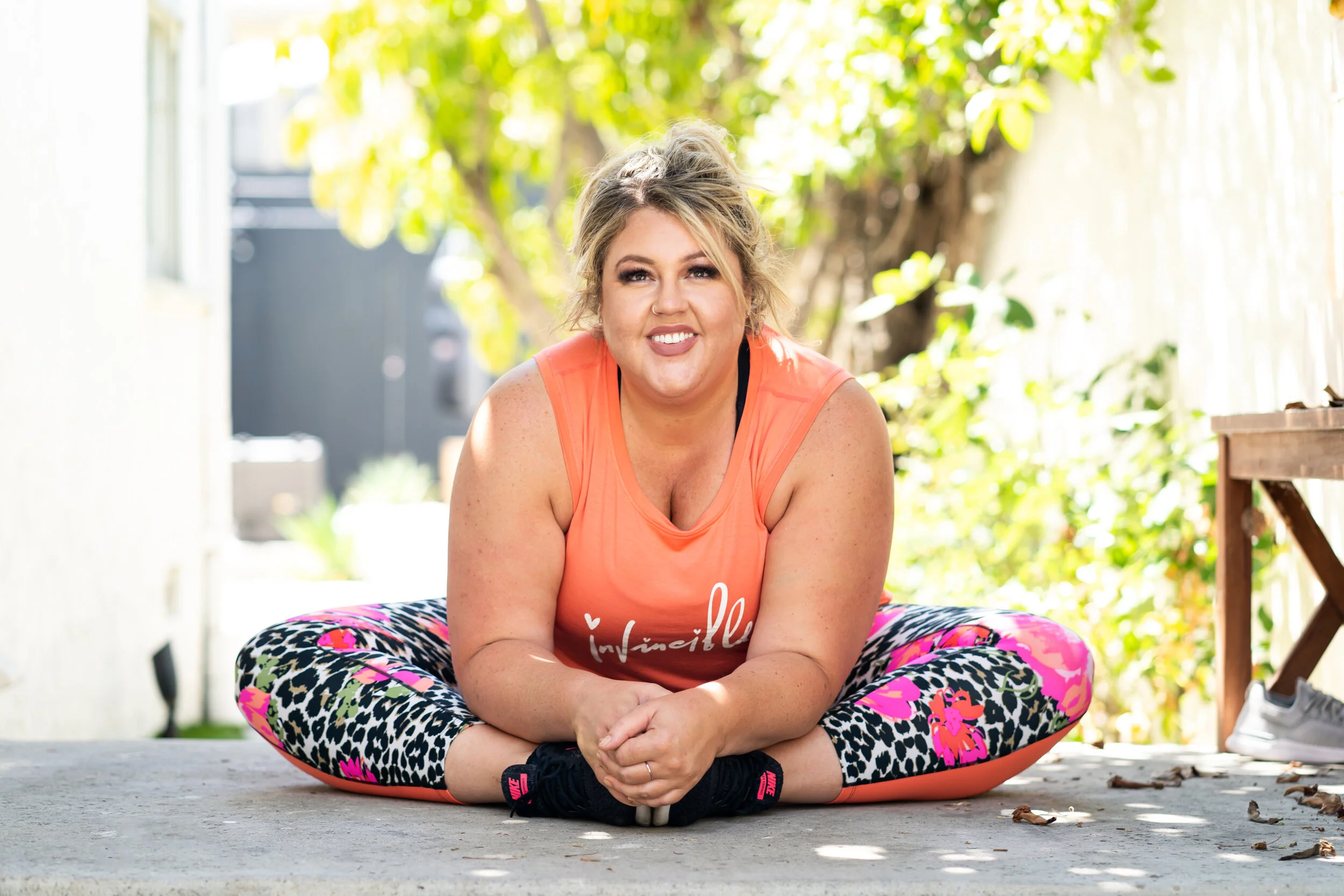 STRONG - Relaxed Workout Tank - Image 4