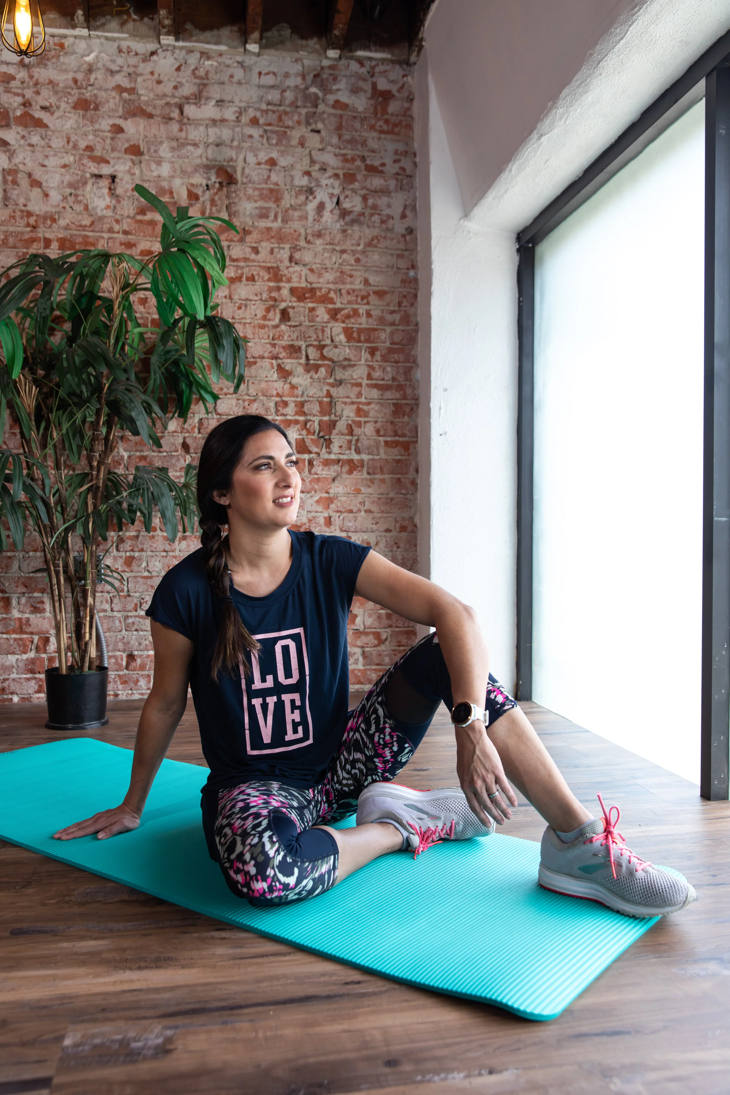 TENACIOUS - Relaxed Workout T - Image 7